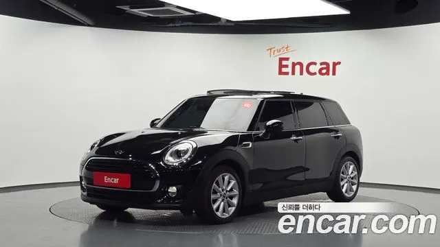 MINI COOPER CLUBMAN 2019 — 96 044 км, чёрный, Корея — под ключ — фото 1