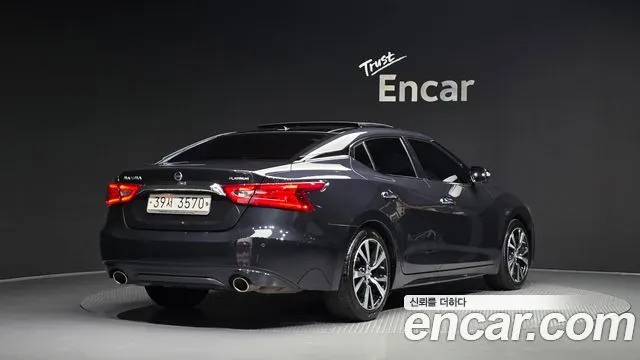 NISSAN MAXIMA 2018