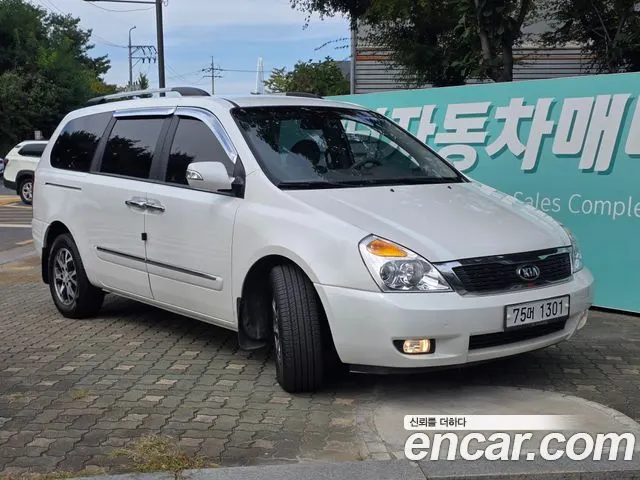 KIA CARNIVAL R — из Кореи под ключ