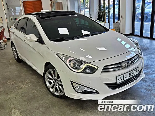 HYUNDAI I40 SALOON 2012