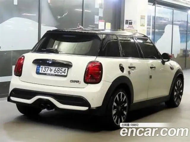 MINI COOPER S 2023 — 46 900 км, белый-перламутр, Корея — под ключ — фото 4