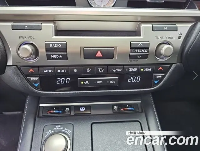 LEXUS ES300H 2017 — 146 390 км, серебристый, Корея — под ключ — фото 10