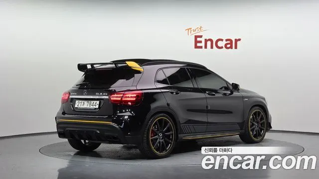 MERCEDES-BENZ GLA-CLASS X156 2018
