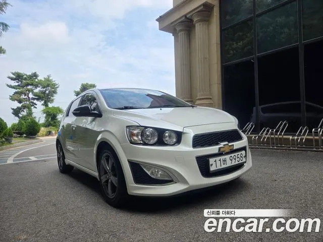 CHEVROLET AVEO HATCHBACK 2015