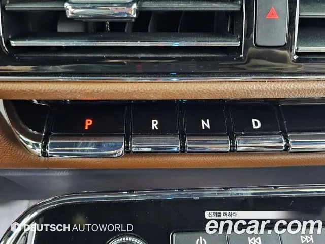 LINCOLN NAVIGATOR 2022 — 92 644 км, белый, Корея — под ключ — фото 9