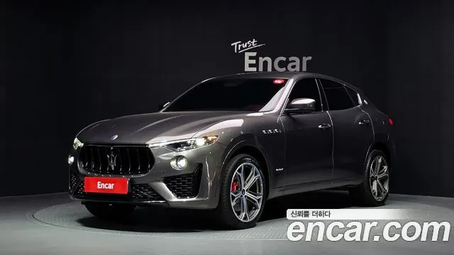 MASERATI LEVANTE — из Кореи под ключ
