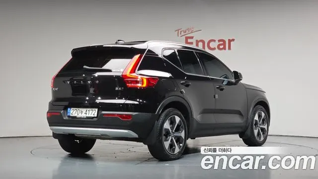 VOLVO XC40 — из Кореи под ключ