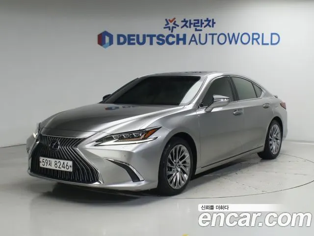 LEXUS ES300H — из Кореи под ключ
