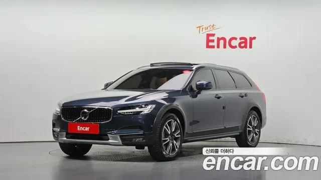 VOLVO V90 CROSS COUNTRY — из Кореи под ключ
