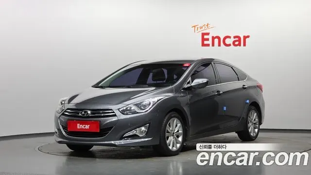 HYUNDAI I40 SALOON 2012