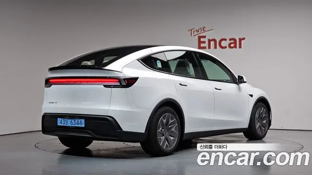 TESLA MODEL Y — из Кореи под ключ