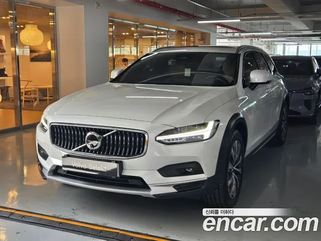 VOLVO V90 CROSS COUNTRY — из Кореи под ключ