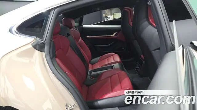 PORSCHE TAYCAN 2021 — 49 136 км, белый-перламутр, Корея — под ключ — фото 12