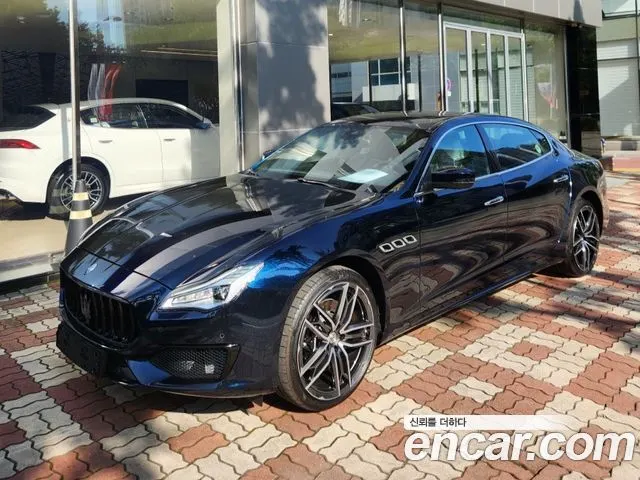 MASERATI QUATTROPORTE — из Кореи под ключ