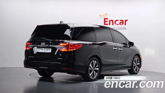 HONDA ODYSSEY — из Кореи под ключ
