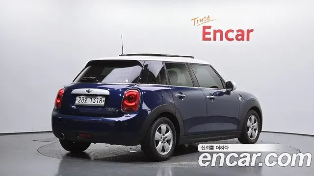 MINI COOPER D — из Кореи под ключ