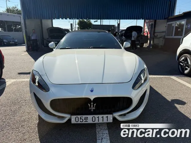 MASERATI GRANTURISMO 2014 — 94 146 км, белый, Корея — под ключ — фото 10