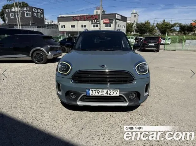 MINI COOPER COUNTRYMAN 2024 — 38 734 км, зелёный, Корея — под ключ — фото 1