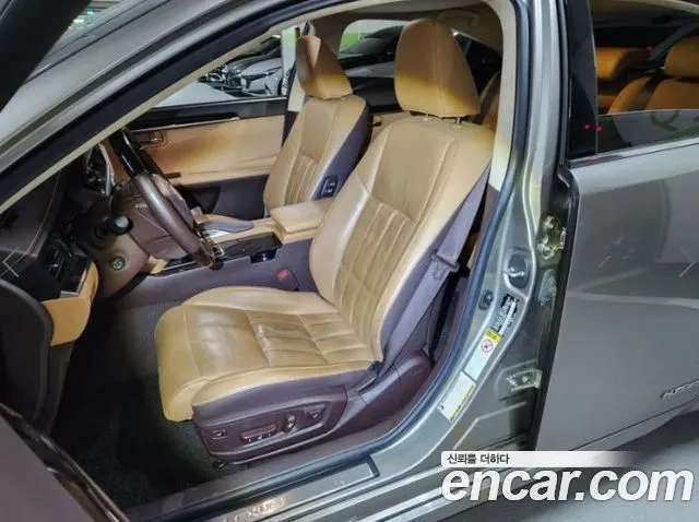 LEXUS ES300H 2018 — 163 783 км, серебристо-серый, Корея — под ключ — фото 9