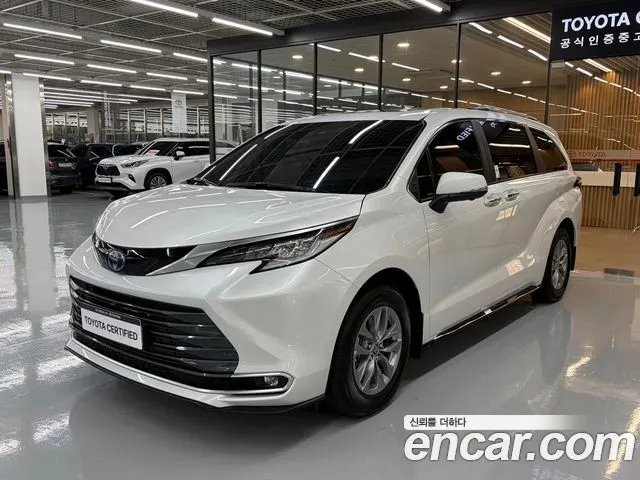 TOYOTA SIENNA — из Кореи под ключ