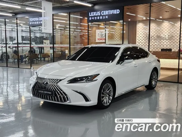 LEXUS ES300H — из Кореи под ключ