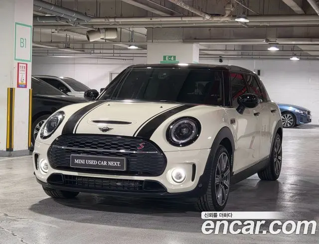 MINI COOPER S CLUBMAN 2023 — 35 663 км, белый-перламутр, Корея — под ключ — фото 12