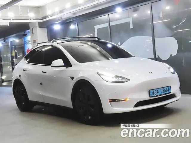 TESLA MODEL Y 2022 — 53 670 км, белый, Корея — под ключ — фото 11
