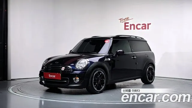 MINI COOPER CLUBMAN 2012