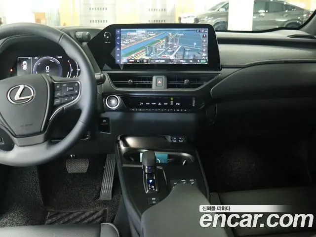 LEXUS UX300H 2027 — 885 км, белый-перламутр, Корея — под ключ — фото 7