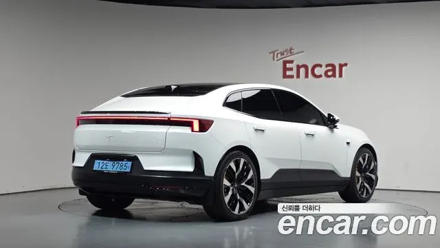 POLESTAR POLESTAR 4 2025