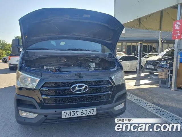 HYUNDAI SOLATI 2016