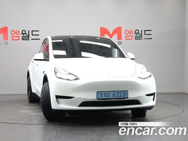 TESLA MODEL Y 2023 — 36 248 км, белый, Корея — под ключ — фото 2