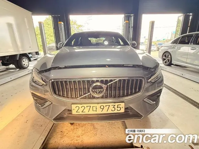 VOLVO S60 — из Кореи под ключ