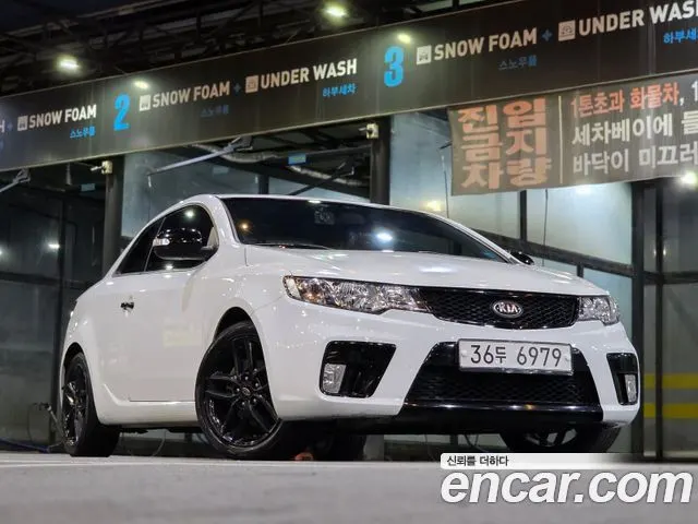 KIA FORTE COUPE 2010