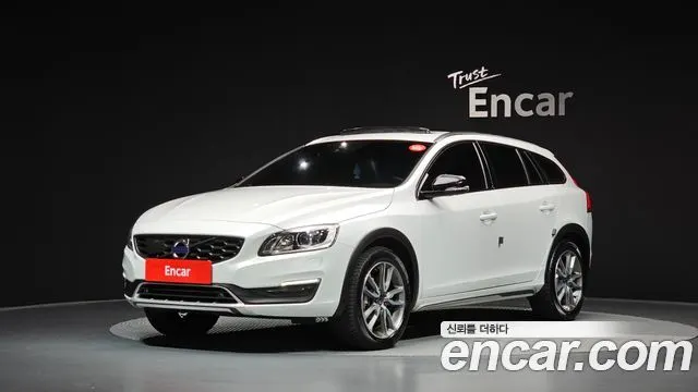 VOLVO V60 CROSS COUNTRY — из Кореи под ключ