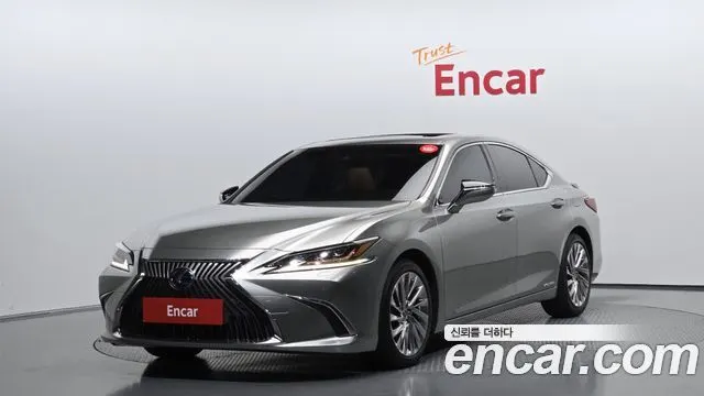LEXUS ES300H — из Кореи под ключ