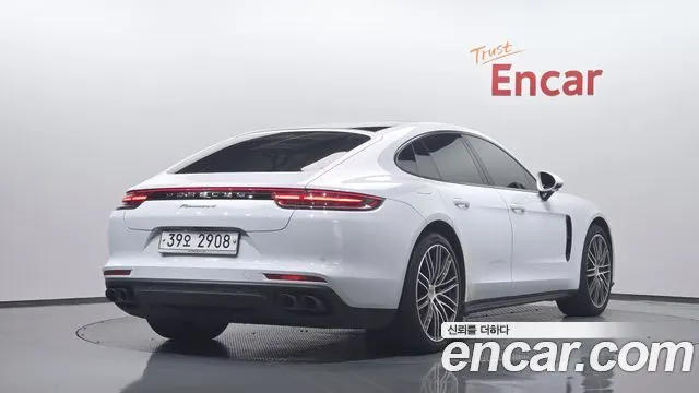 PORSCHE PANAMERA — из Кореи под ключ