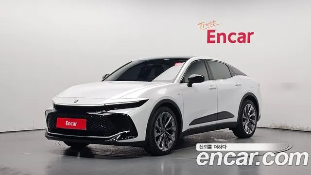 TOYOTA CROWN CROSSOVER 2026