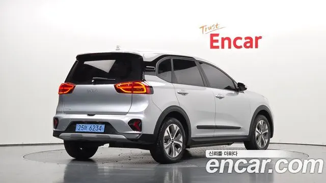 KIA NIRO PLUS 2023