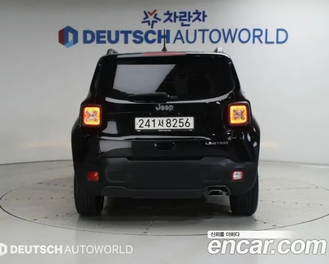 JEEP RENEGADE 2022 — 33 300 км, чёрный, Корея — под ключ — фото 4