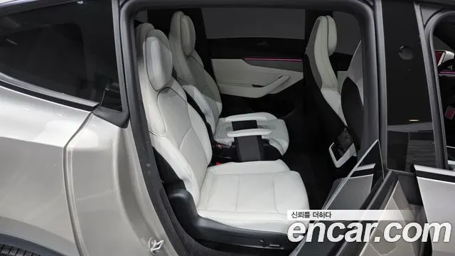 TESLA MODEL Y 2026 — 138 км, светло-золотистый, Корея — под ключ — фото 12