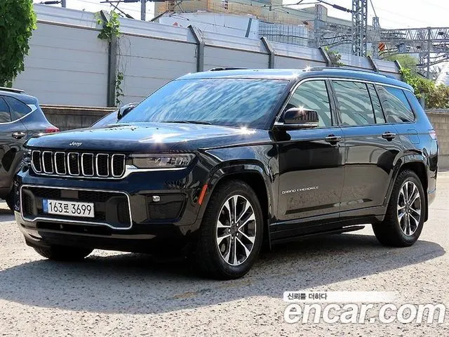 JEEP GRAND CHEROKEE 2022 — 66 100 км, чёрный, Корея — под ключ — фото 3