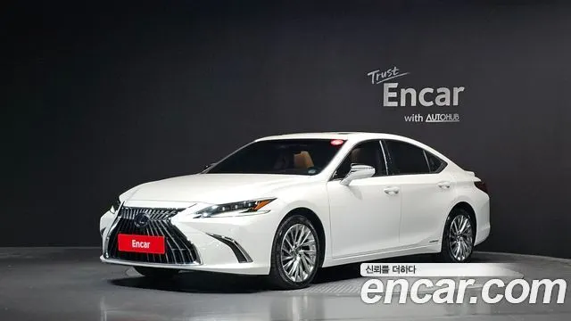 LEXUS ES300H — из Кореи под ключ