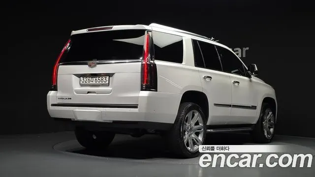 CADILLAC ESCALADE 2020