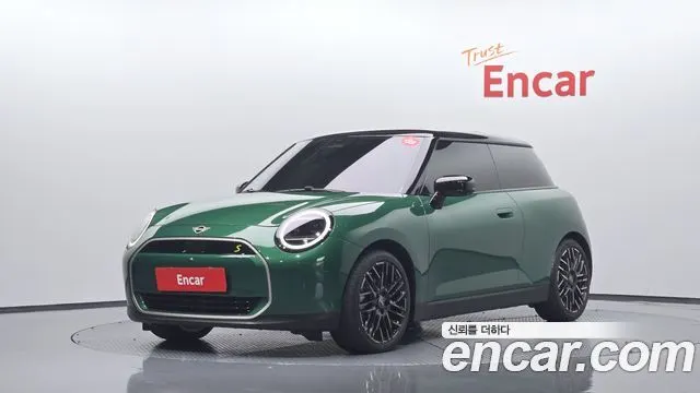 MINI COOPER ELECTRIC 2024