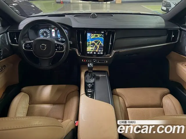 VOLVO V90 CROSS COUNTRY 2018 — 60 348 км, белый, Корея — под ключ — фото 7
