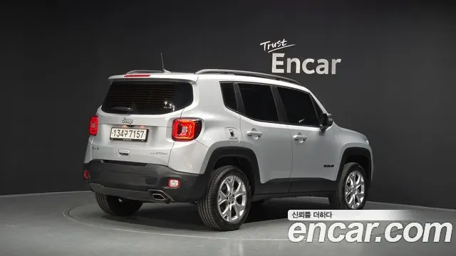 JEEP RENEGADE 2021 — 11 814 км, серебристо-серый, Корея — под ключ — фото 2