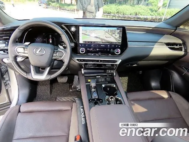 LEXUS RX350H 2026 — 13 682 км, серебристо-серый, Корея — под ключ — фото 7