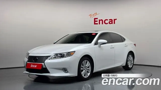 LEXUS ES350 2013