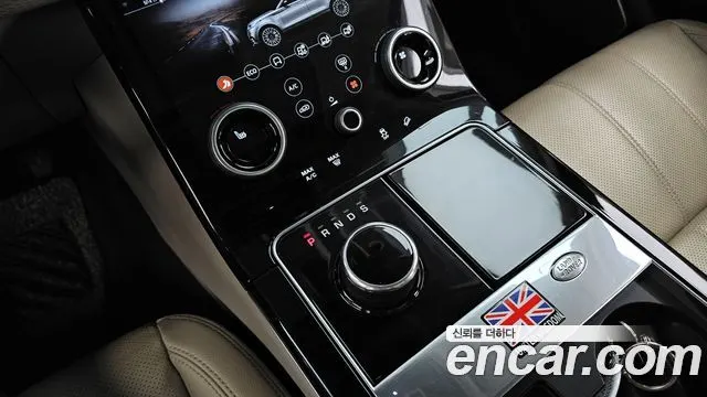 LAND ROVER RANGE ROVER VELAR 2018 — 100 300 км, белый, Корея — под ключ — фото 9